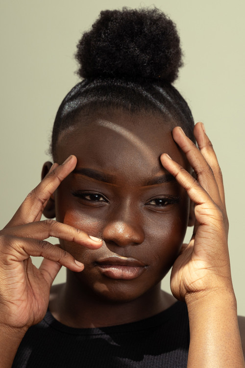 Fanta Guirassy as Samia