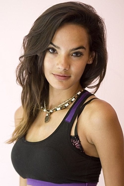 Mercedes Maxwell as Beth