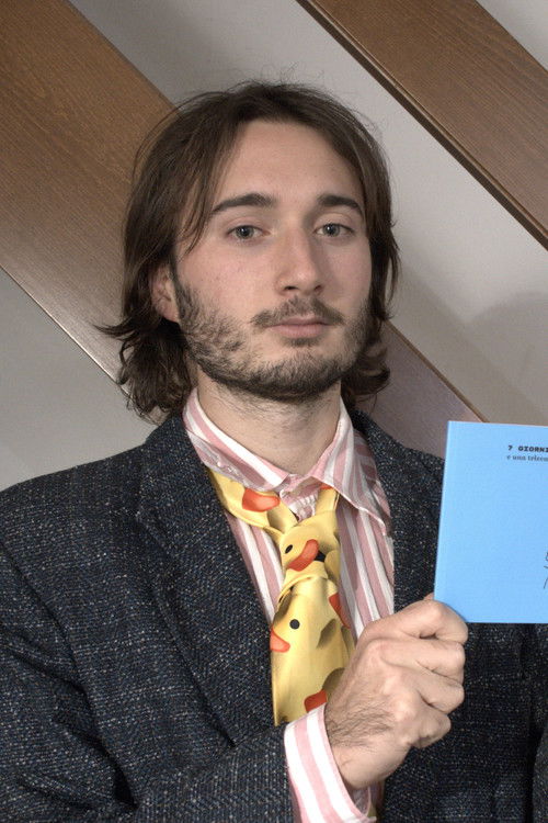 Emanuele De Santis as Smoker number 1 / Narrator