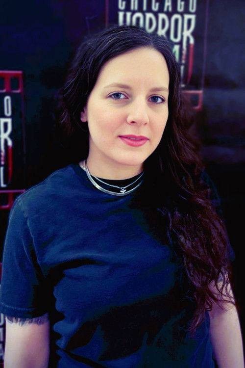 Mary Beecher as Alien Soldier