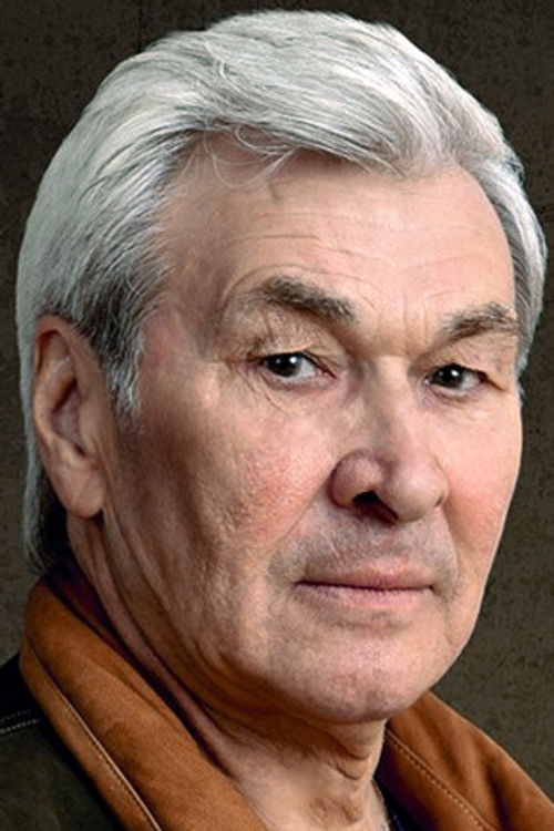 Vladimir Artemov as Сашко