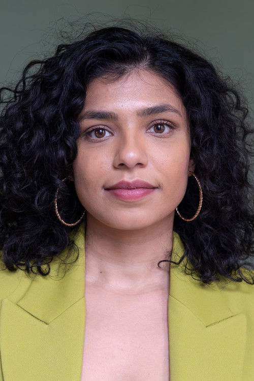 Charisa Chotoe as Host