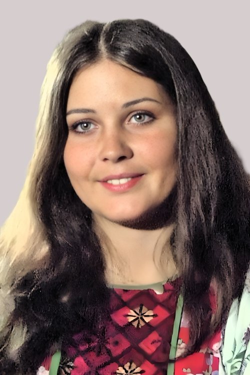 Verónica Miriel as Anoé