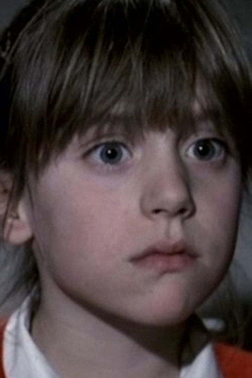 Leni Tanzer as Eva Schober