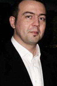 Julien Carbon as Self