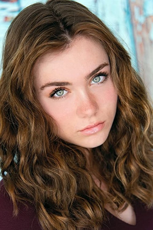 Sarah Assumma as young Laura