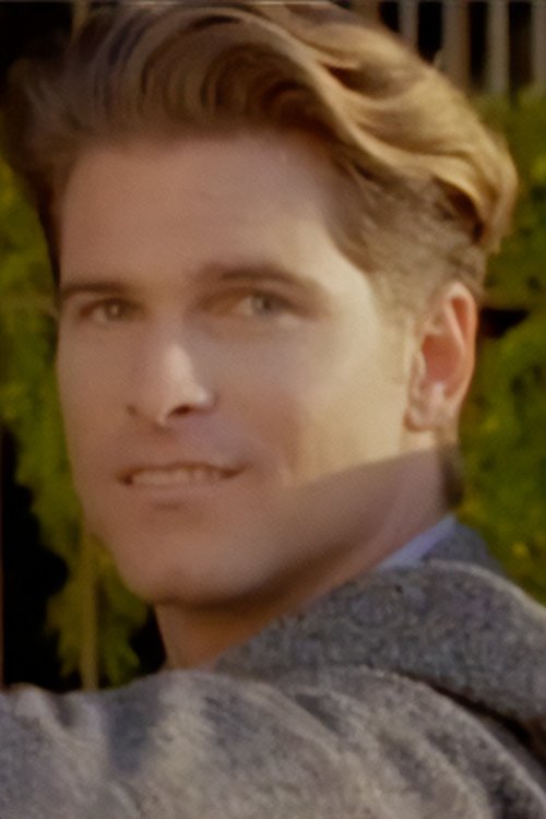 Darren Wise as Shark