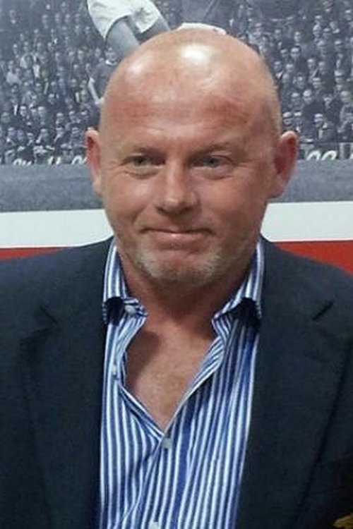 Perry Groves as Himself