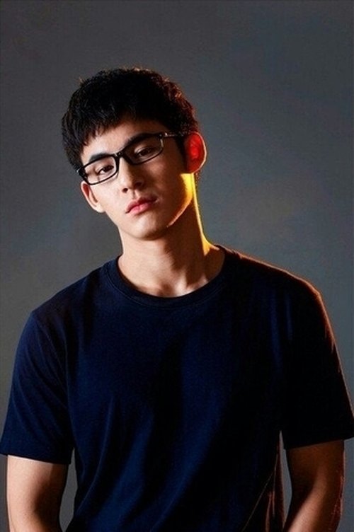 Most Witsarut as Bug X