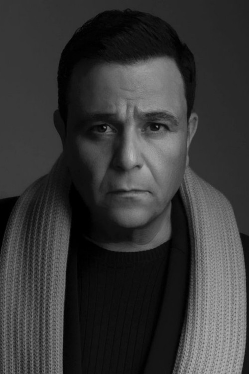 Mohamed Fouad as Reo Ismail