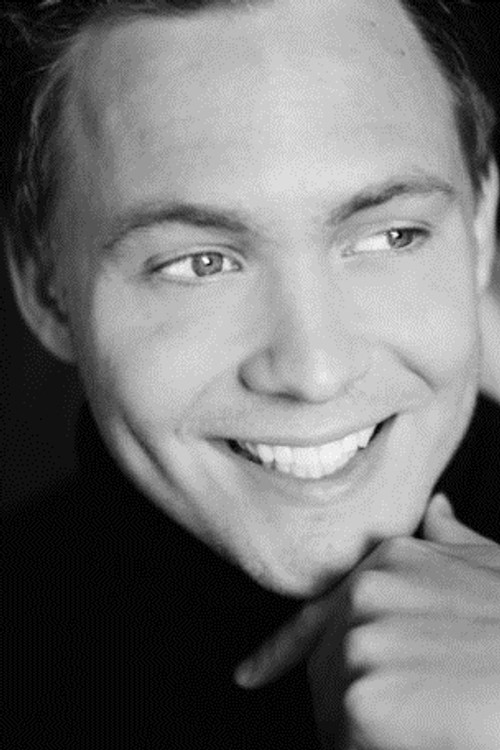 Henrik Larsson as Bosse