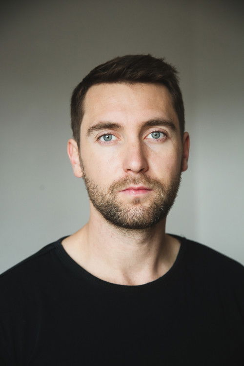 Duncan Talhouet as Martin