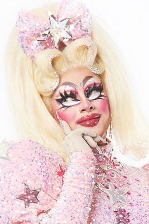 Alexis Vázquez as Poicia I