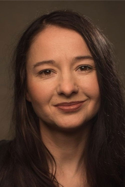 Gloria Ormandlaky as Panni