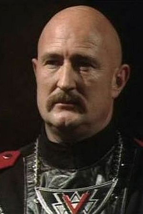 Forbes Collins as Curly Cohen