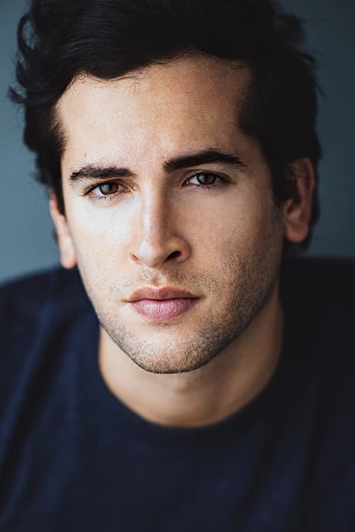 Scott Friend as Jonathan (Mara's Boyfriend)