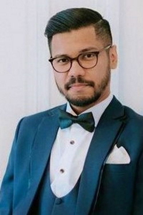 Ricky Wattimena as Pak Tito