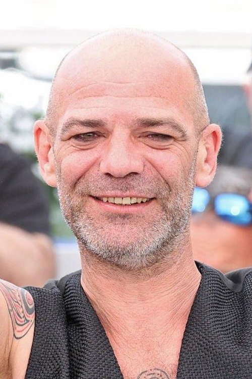 Richard Bellamy as Bigui