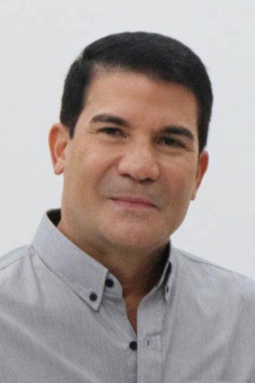 Edu Manzano as Max