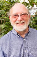 Dennis McKenna as Self