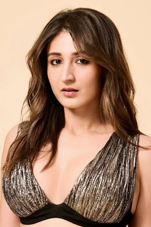 Dhvani Bhanushali as Meera