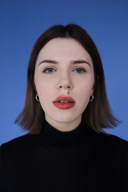 Agata Hübner as Hairdresser