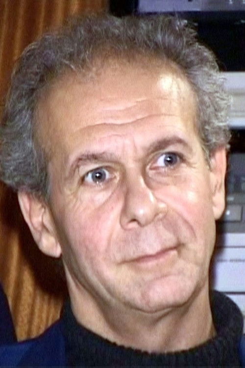 Pierre Reggiani as Pépé