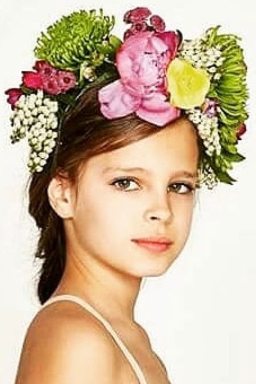 Claudia Suárez as Iria