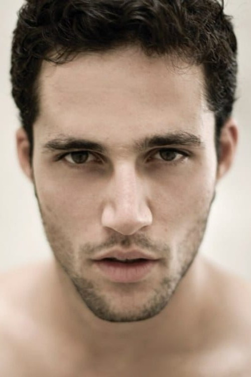 Yoav Reuveni as Boaz