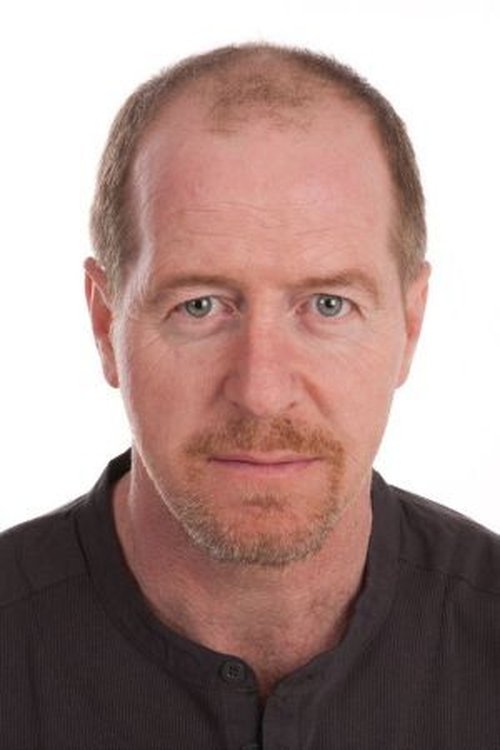 John Gaffney as Darren Bundy