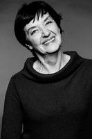 Tetiana Pechenkina as Helen