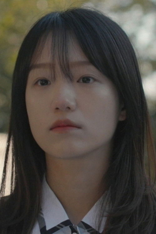 Park In-young as Su-jeong