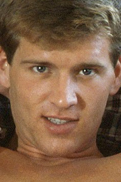 Jim Steele as Steevie