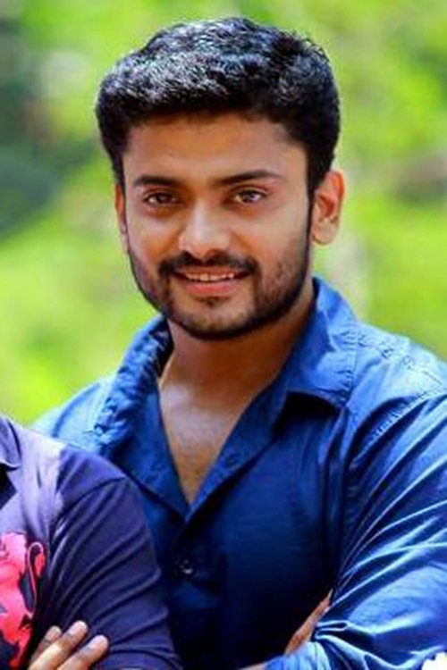 Manikuttan as Vinayan