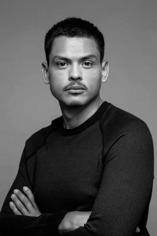 Cuauhtli Jiménez as Mauro