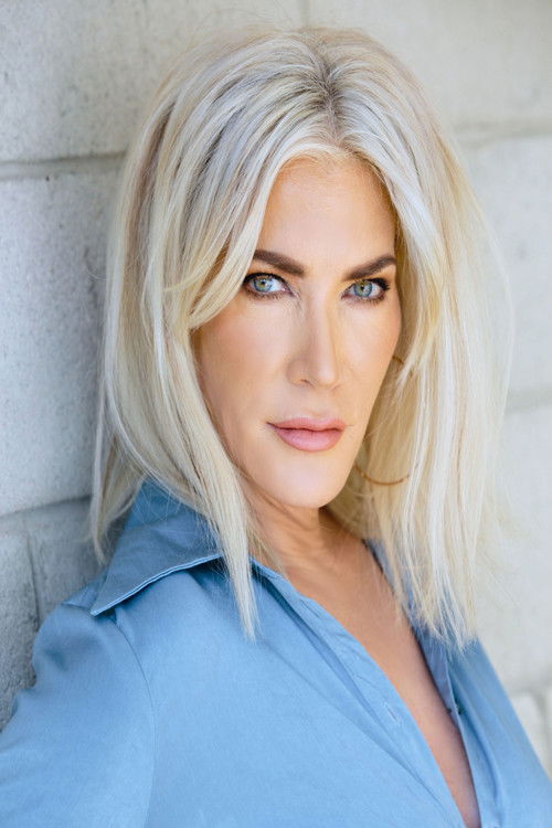 Jennifer Moriarty as Aunt Tilda