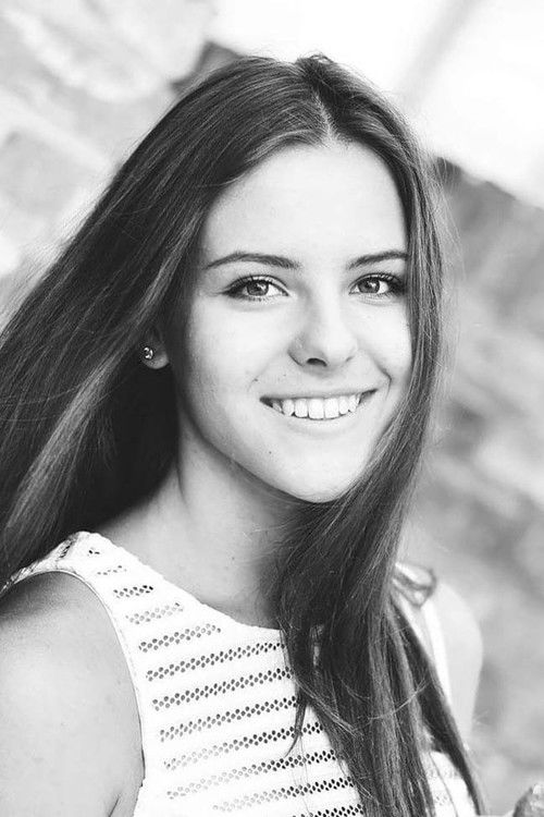 Tereza Ticháčková as Tereza Sedlmajerová