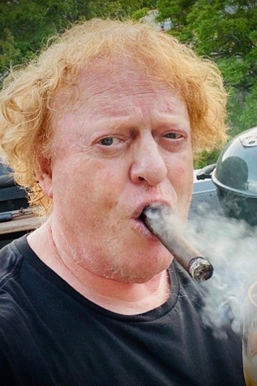 Richard Elfman as Reynold Harmony