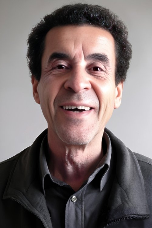Rabah Loucif as Kamel