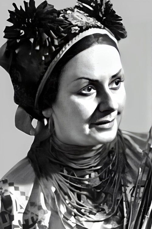 Tatyana Vechora as Middle man's daughter