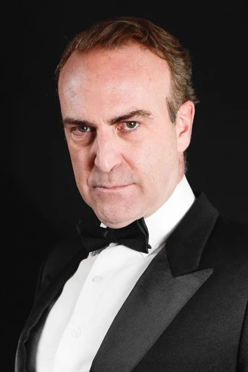 Fernando Campo as Psicólogo