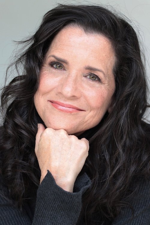 Mary Rachel Quinn as Catherine Taylor