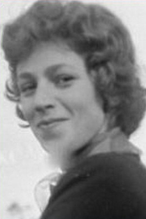 Wiesława Kosmalska as Woman on the "Yokmok" (uncredited)