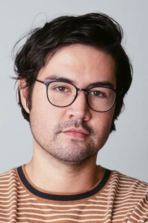 Chris Aquilino as Neil