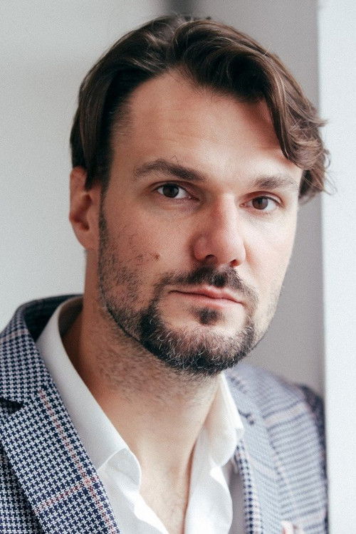 Łukasz Gajdzis as Pawel