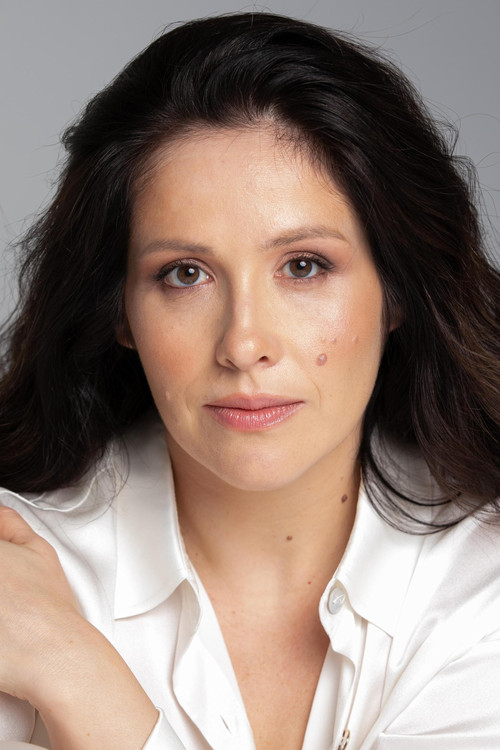 Jekaterina Linnamäe as Katja