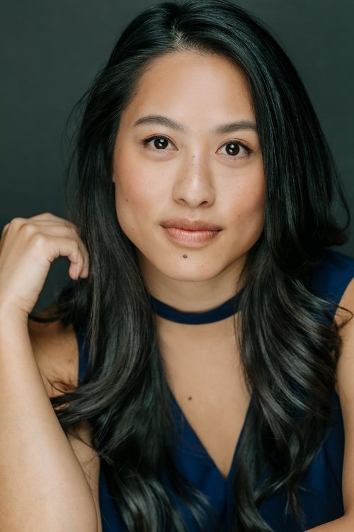Jessie Liang as Natalie