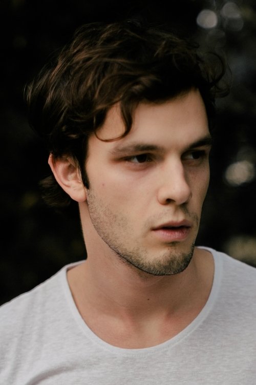 Tommy O'Brien as Ross Bottoms