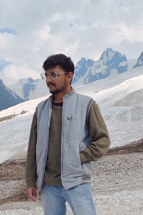 Miheel Parmar as Narrator