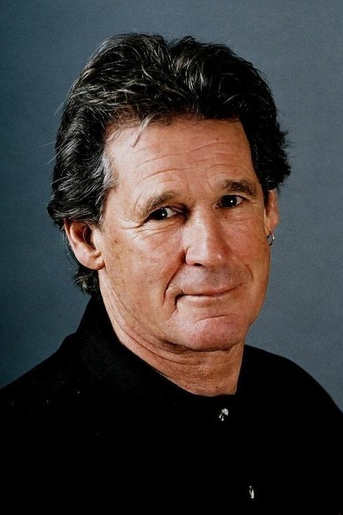 Buddy Joe Hooker as Boatman